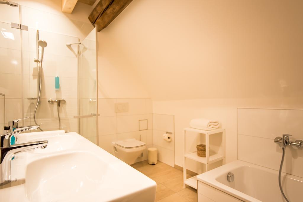 Appartamento Baumgartners Dreiseithof - Historisch, Modern, Zentral Bad Krozingen Esterno foto